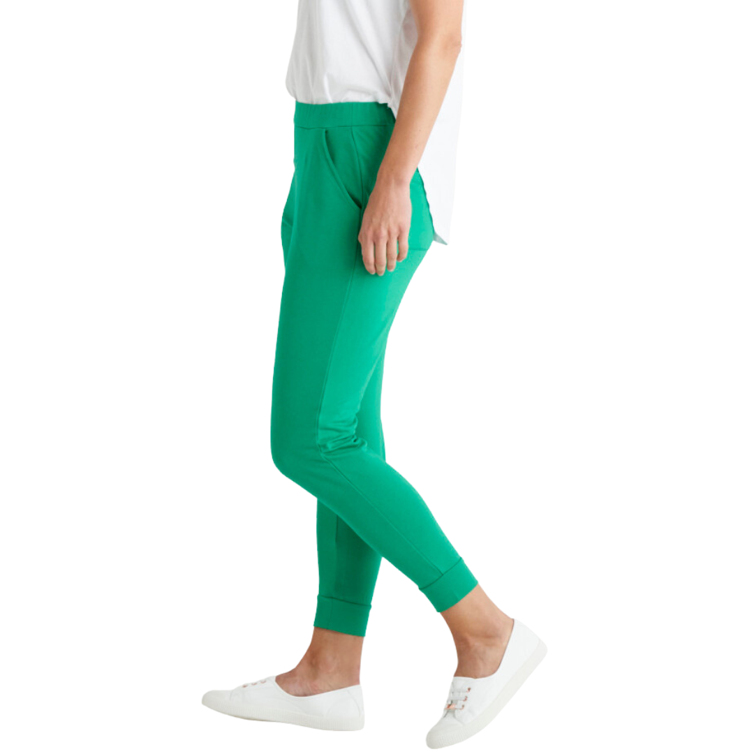Featuring a figure flattering flat front waistband and slimming straight leg with cuff the Lindsay Jogger from Betty Basics were made for comfort.