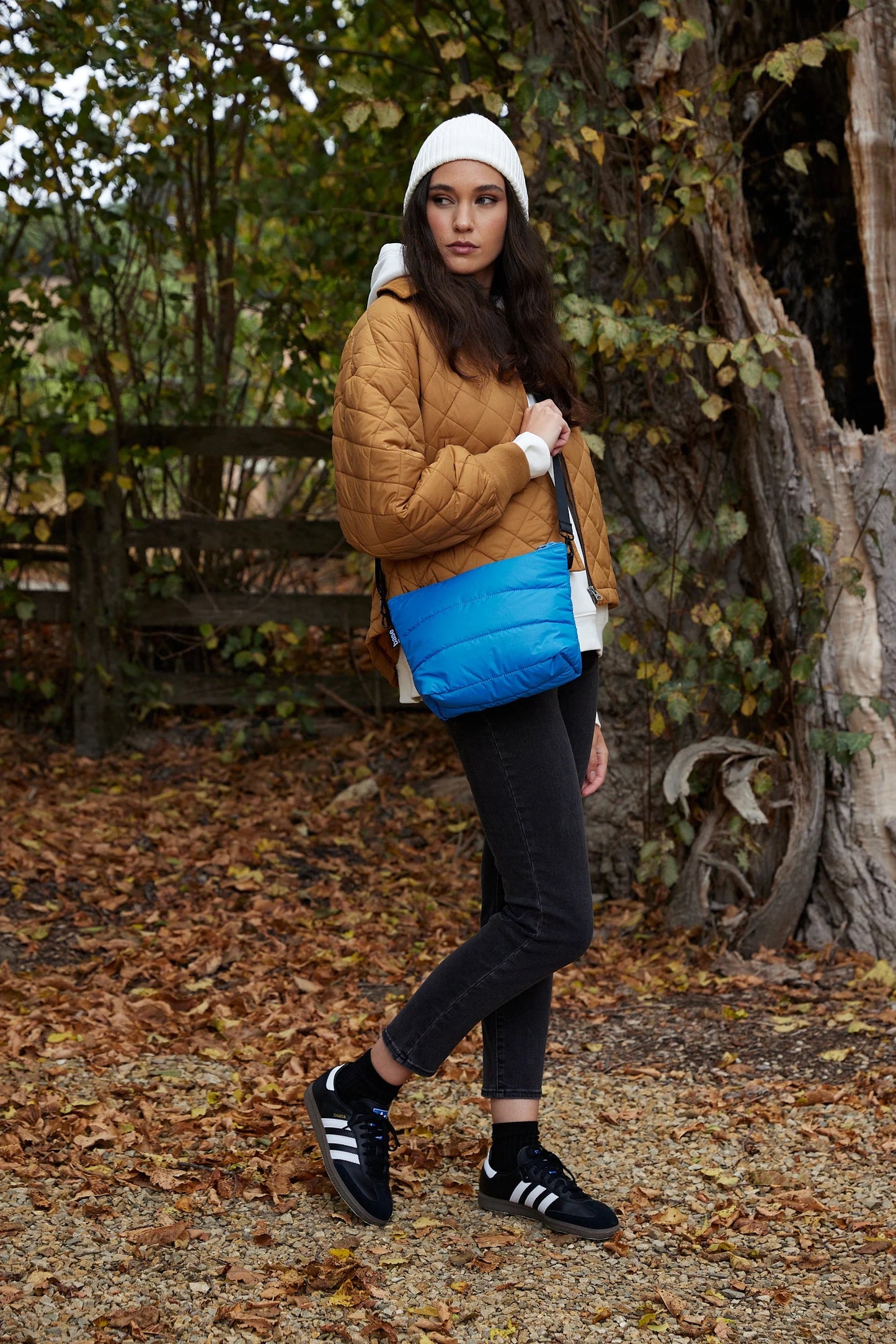 Cloud Stash Base Crossbody Bag - Bleu