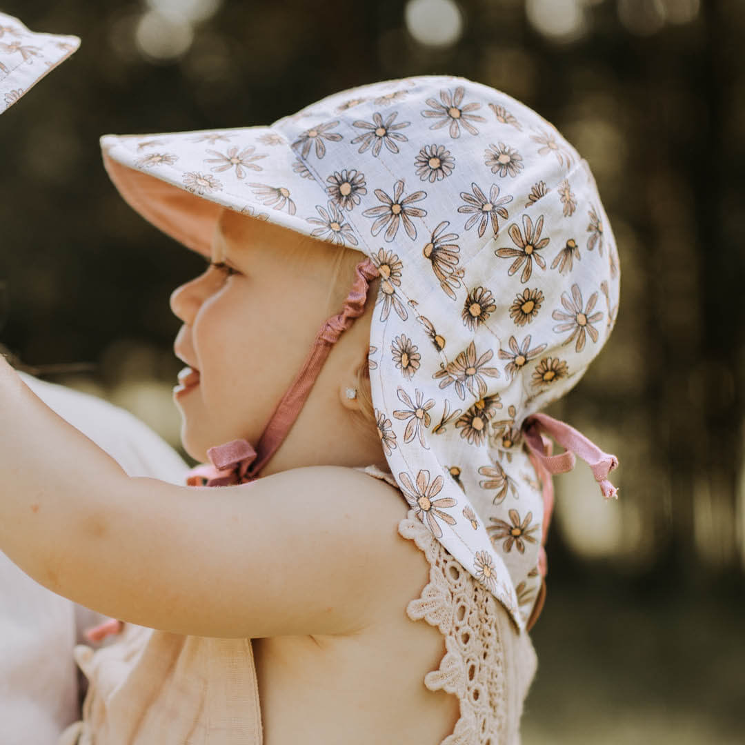 'Lounger' Baby Reversible Flap Sun Hat - Paige / Rosa