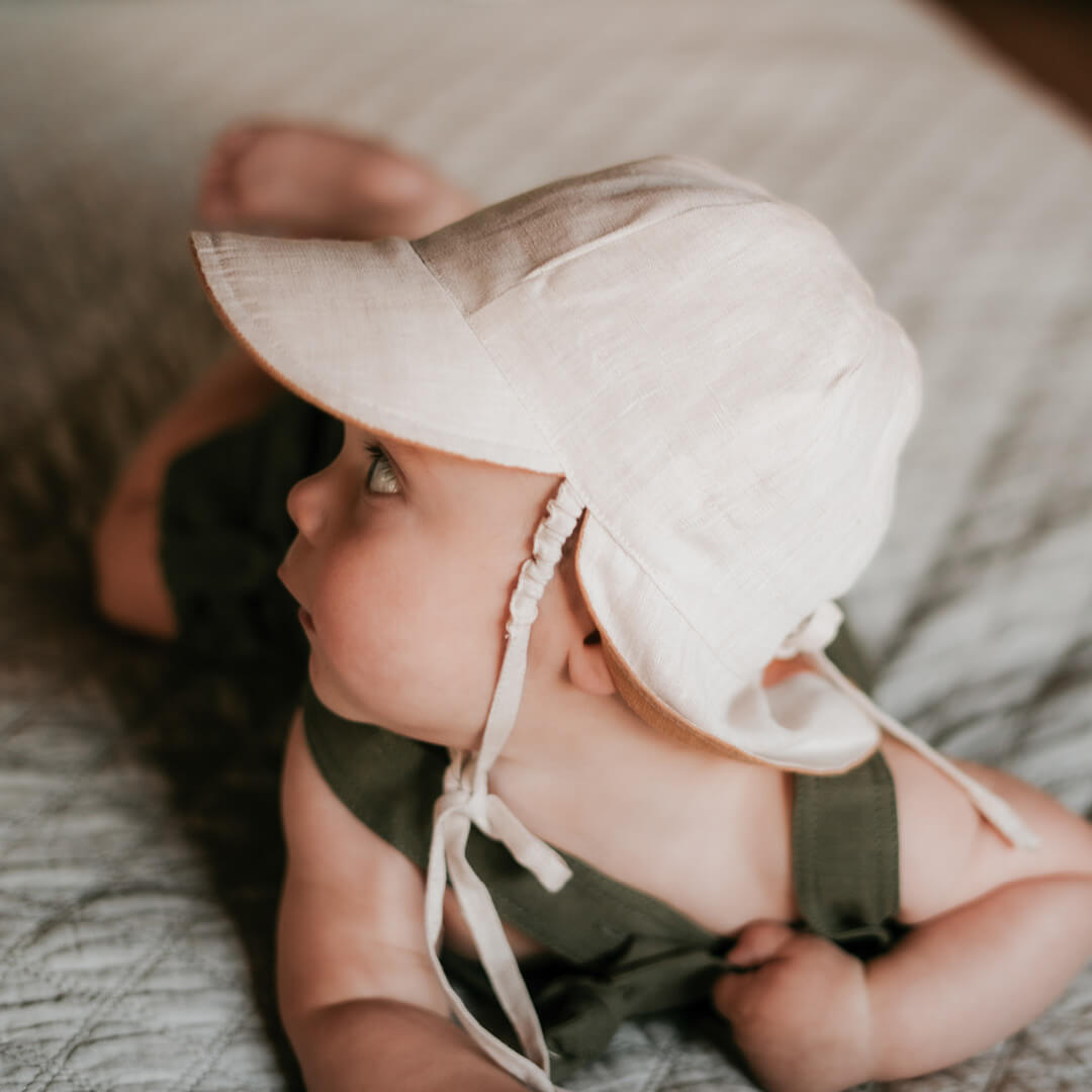 'Roamer' Baby Reversible Teddy Flap Sun Hat - Maize / Flax