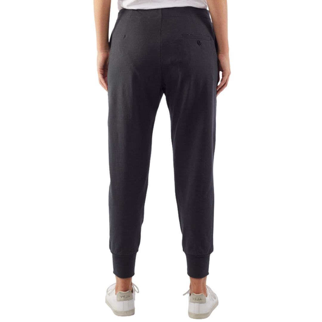 Crafted from structured yet comfortable jersey material, these versatile pants have a soft feel and just the right amount of stretch.  The Chelsea pant have a simple yet stylish look with ribbed cuffs and a zipper and button fastening. 