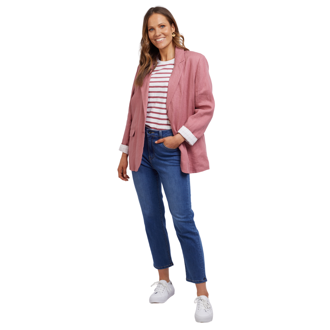 The Ada Jean from Elm is great all rounder to welcome into your wardrobe when shopping for new season denim. Made from a stretch denim it has a high rise, straight leg and grazes the ankle. Available at Elm stockist Not Plain Jane Flemington