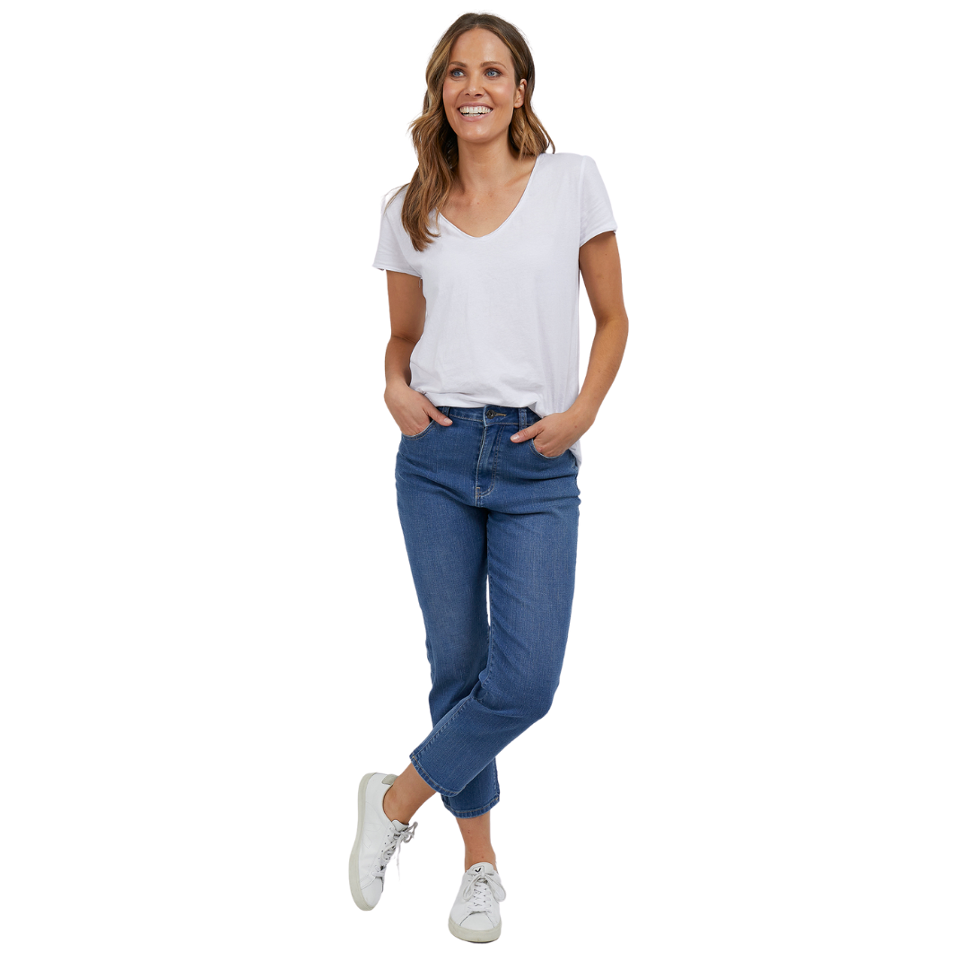 The Ada Jean from Elm is great all rounder to welcome into your wardrobe when shopping for new season denim. Made from a stretch denim it has a high rise, straight leg and grazes the ankle. Available at Elm stockist not plain jane Living Flemington